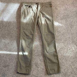 Levi 511 khakis. Size 33x32.